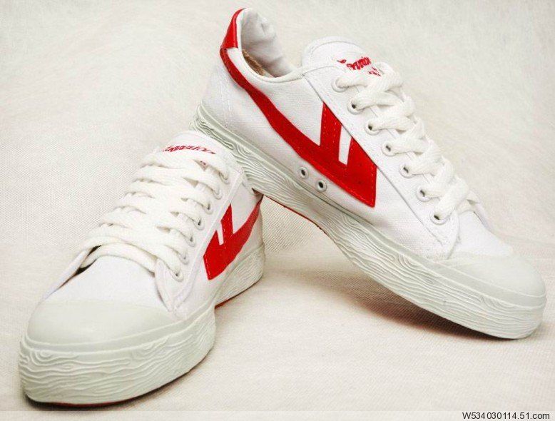 票选60年影响我们的品牌之回力鞋广告-建国六十周年吧-56我