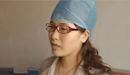 爱美女子频繁染发 变成“白毛女”